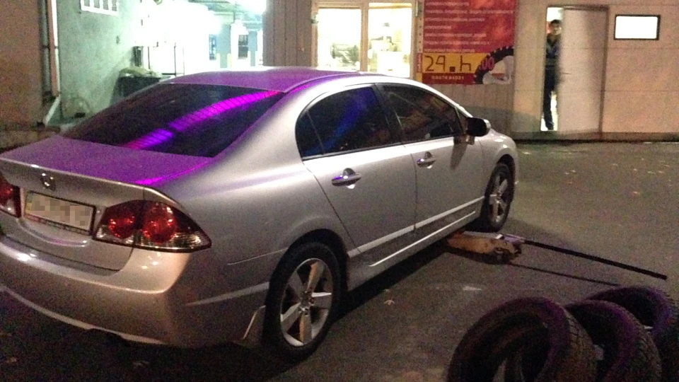 Honda Civic iVtec - жоповоз 2