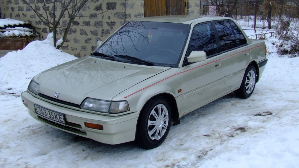 Honda Civic каноя 5