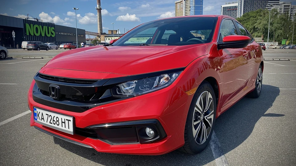 Honda Civic червона... красива ) 3