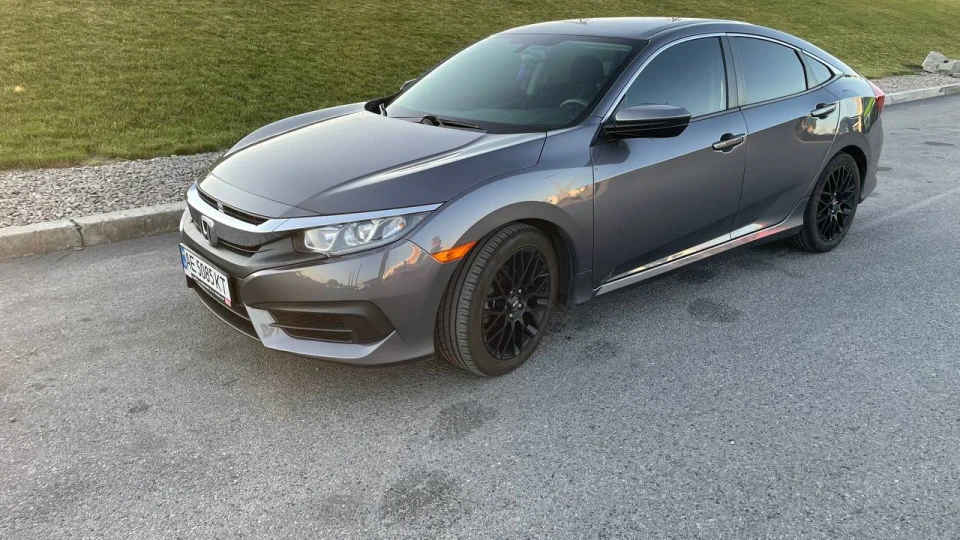 Honda Civic LX 4