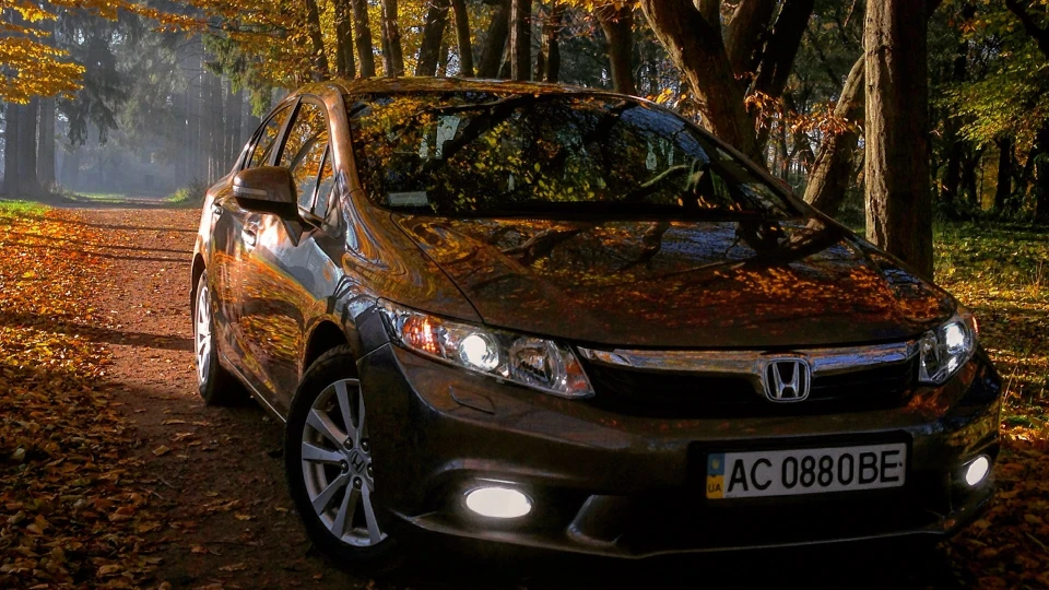 Honda Civic <<Urban Titanium>> 5