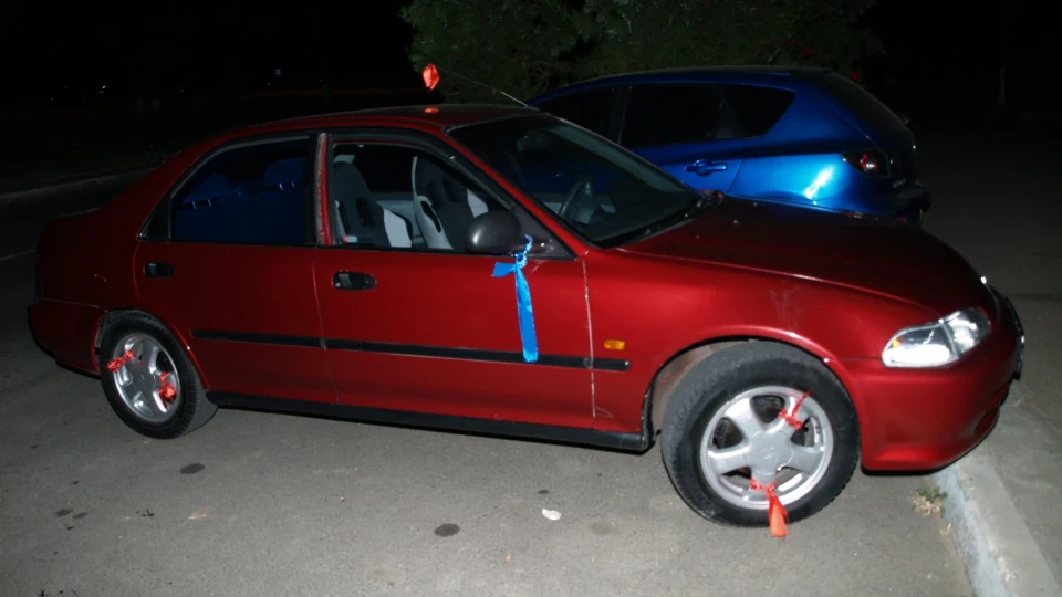 Honda Civic Вишневий автомат 1.5 16v 2