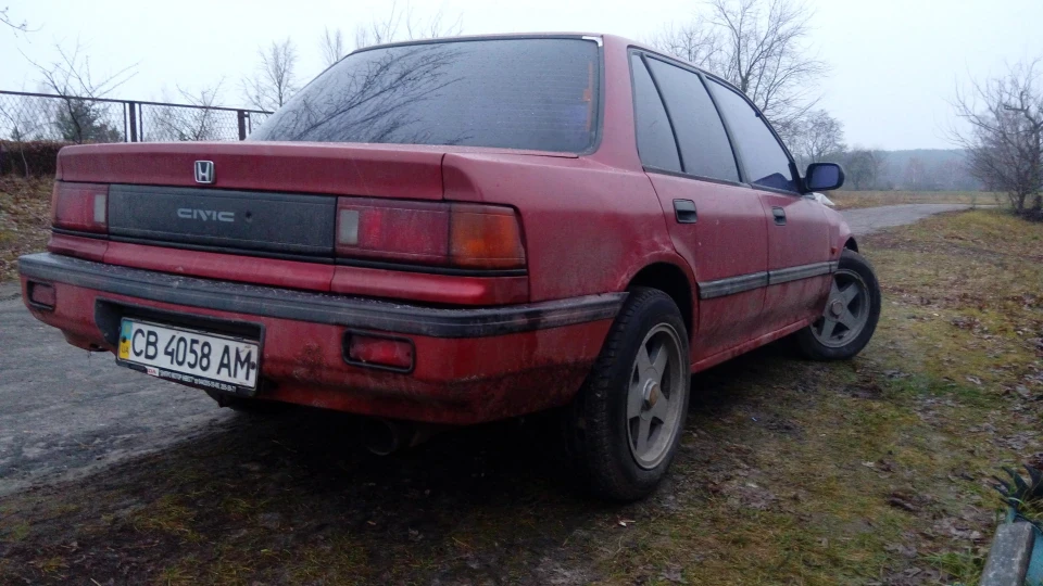 Honda Civic Воскреслий квадрат 4