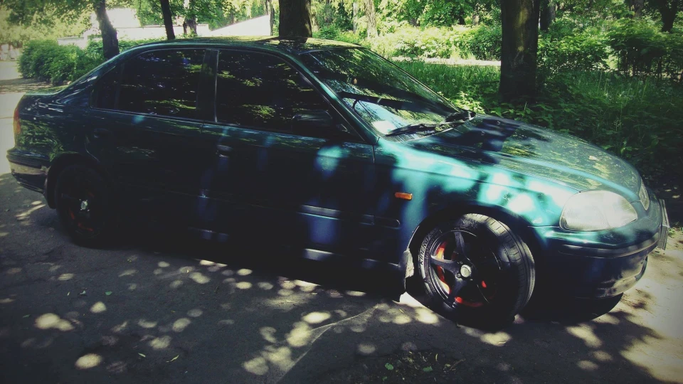 Honda Civic VTEC-E: D15Z6 5
