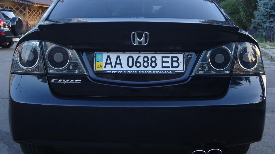 Honda Civic "Who the fuck is D&G" 3