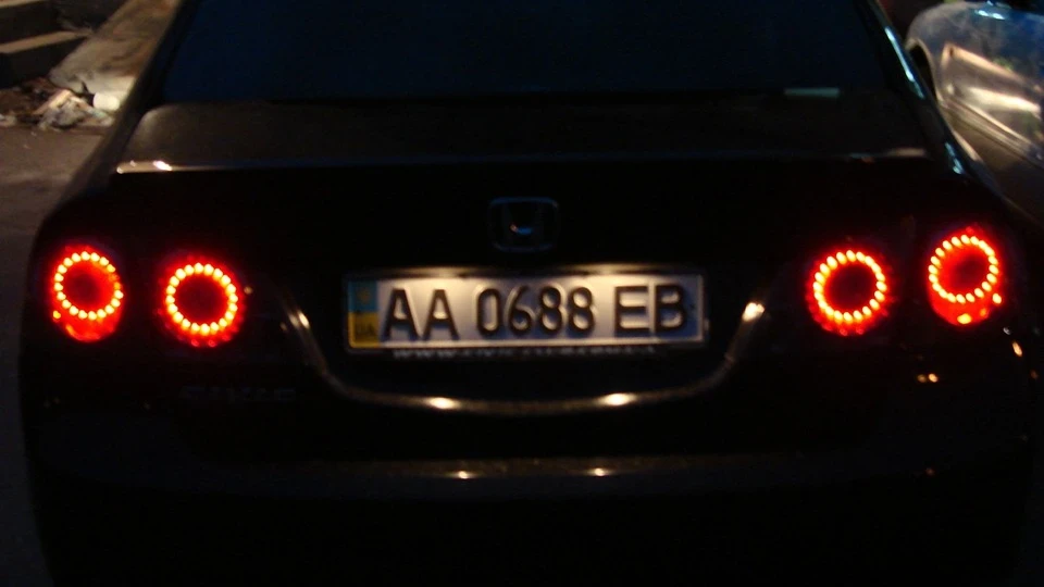 Honda Civic "Who the fuck is D&G" 4