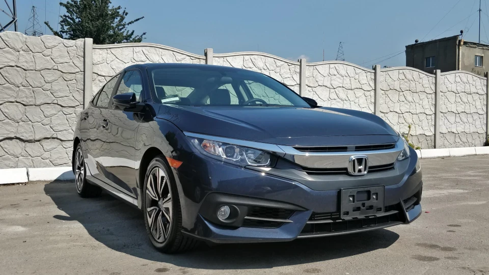 Honda Civic X 1.5T daily 2