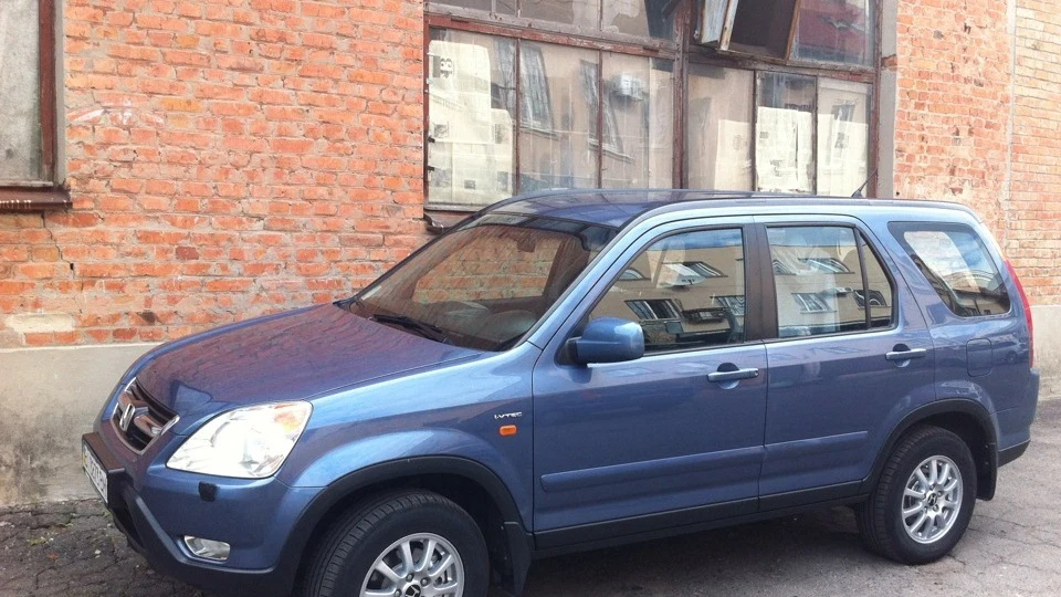 Honda CR-V 2.0 мех 4