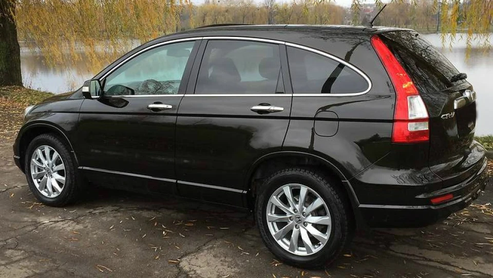 Honda CR-V Black Wagon 5