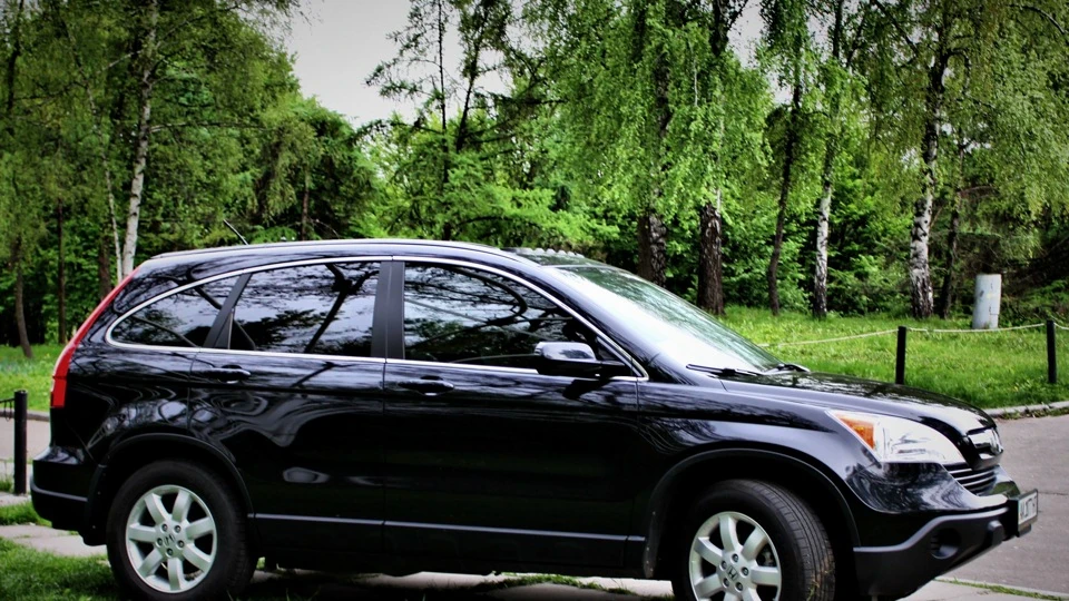 Honda CR-V CR-Вушечка) 3