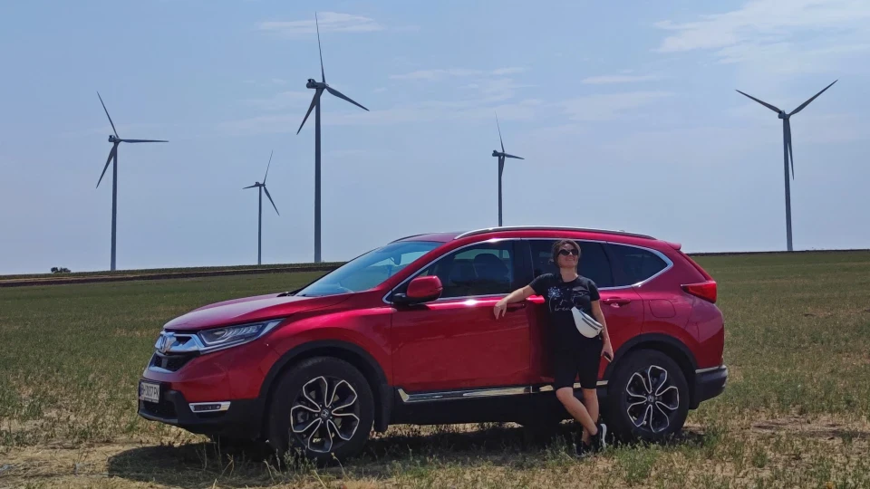 Honda CR-V Honda CR-V Hybrid 2