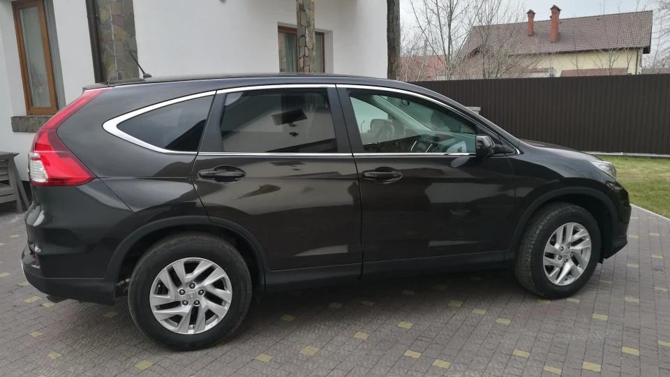 Honda CR-V Коричневий металік