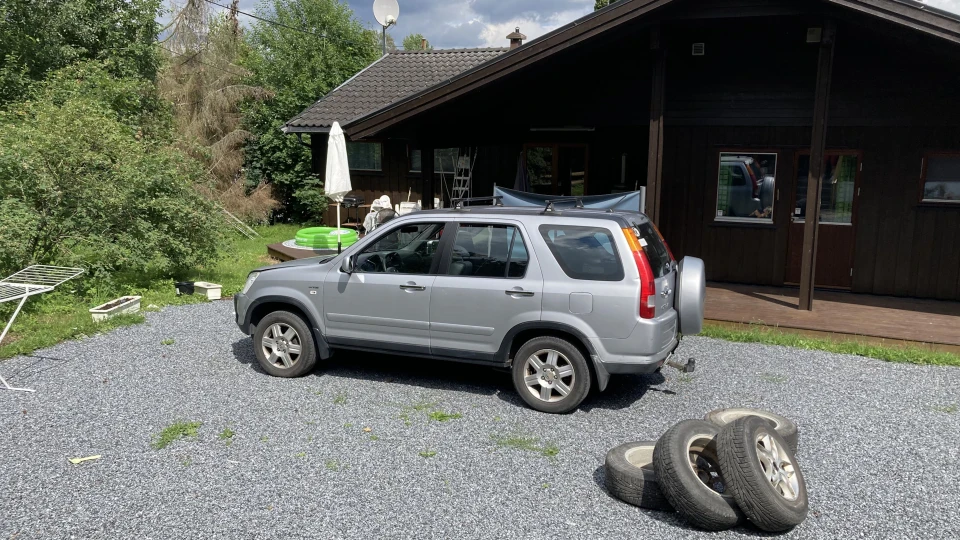 Honda CR-V Поджопний сервант