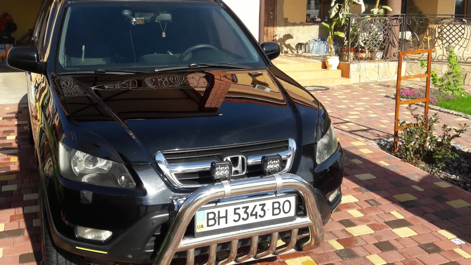 Honda CR-V Сімейний SUV 4