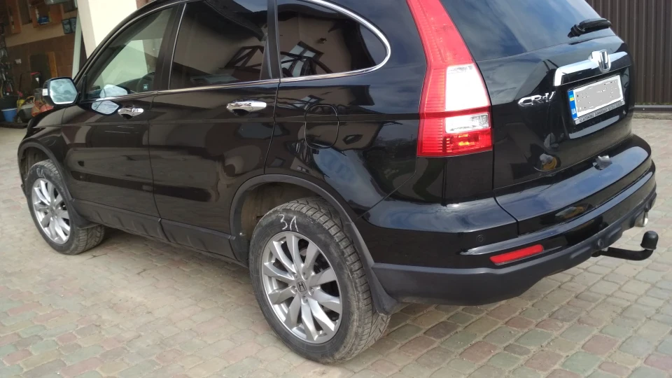 Honda CR-V Сімейний