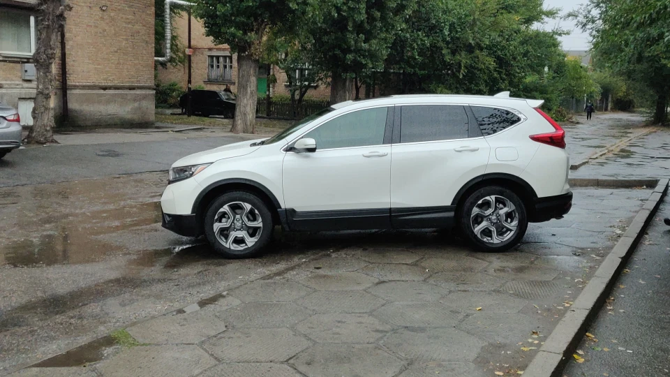 Honda CR-V Сніжок