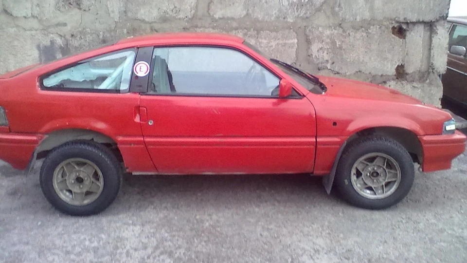 Honda CR-X скоро B20 VTEC 4