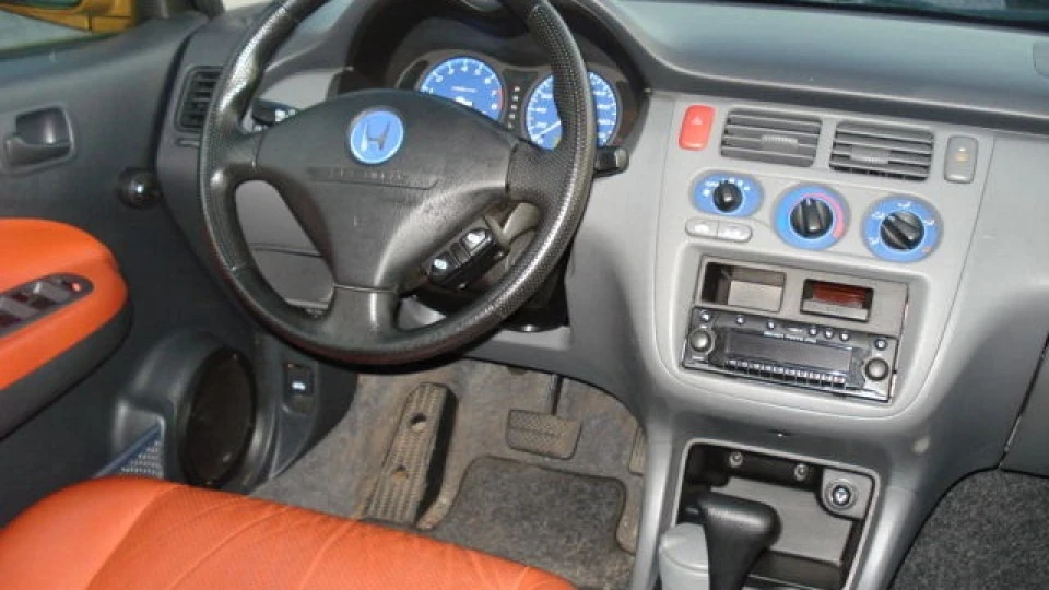 Honda HR-V Orange 3