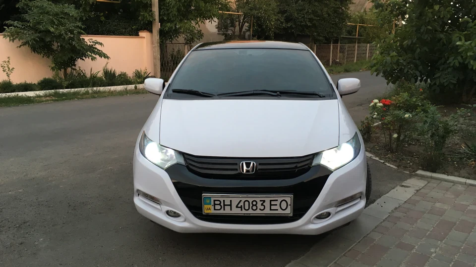 Honda Insight 4