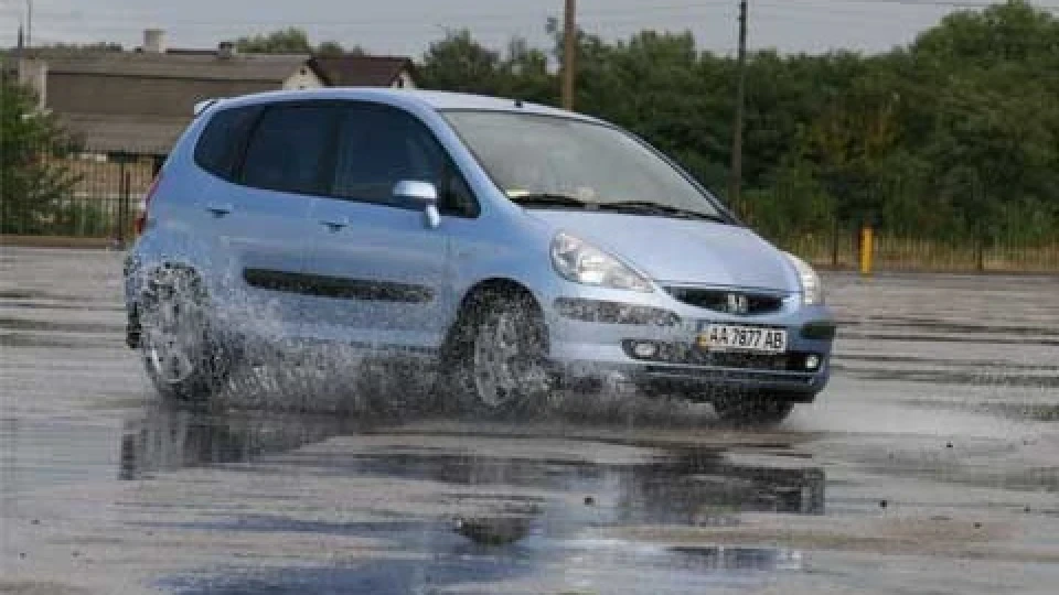 Honda Jazz 1.4 CVT ES Sport 2
