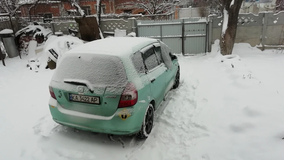Honda Jazz короткий і далеко)