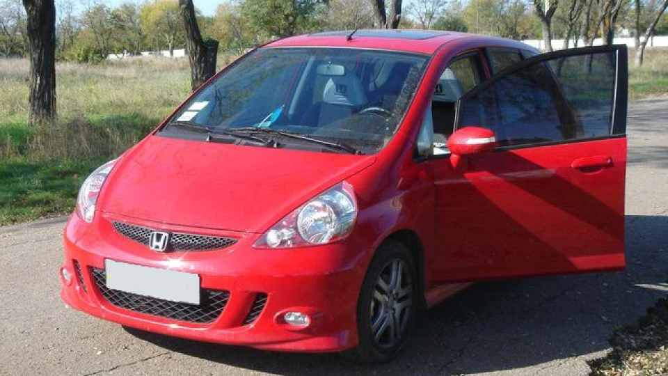 Honda Jazz Red Dragon 3