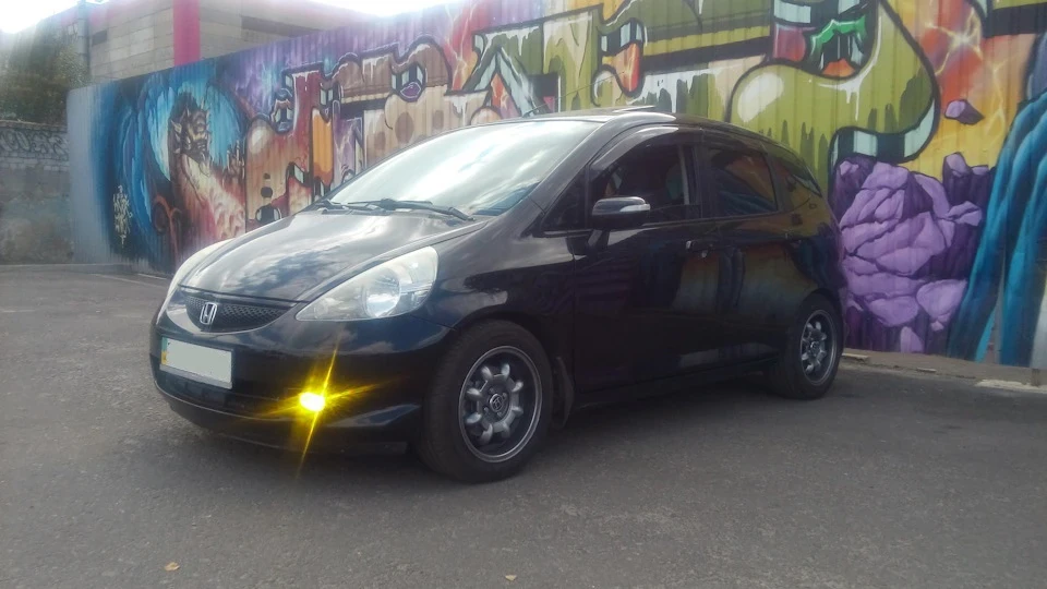Honda Jazz Small f*cking Jonny