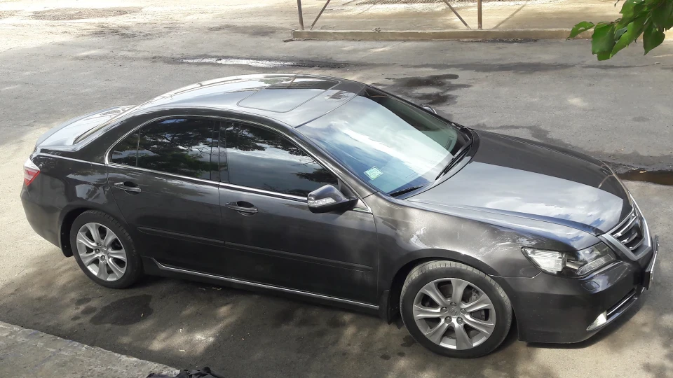 Honda Legend 5