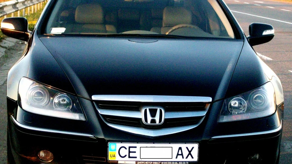 Honda Legend 4