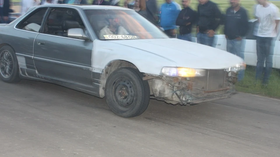 Honda Legend GTR