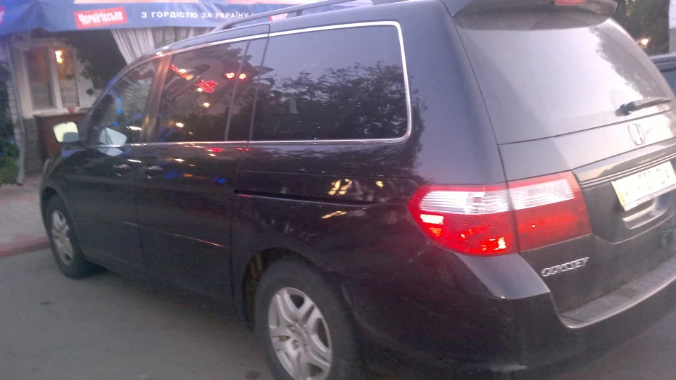 Honda Odyssey Чорна перлина