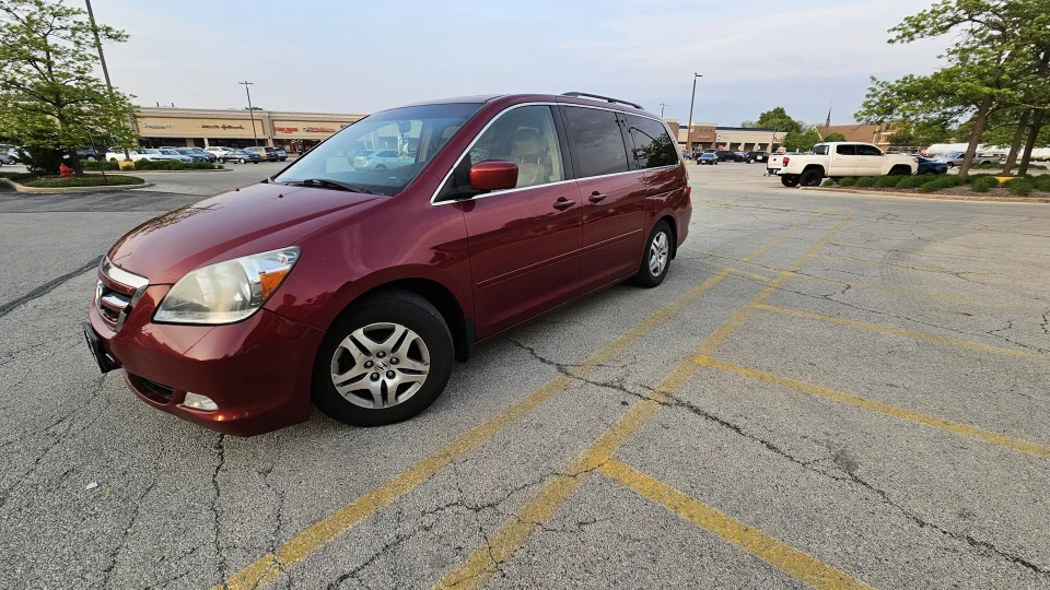 Honda Odyssey Сімейна маршрутка 3