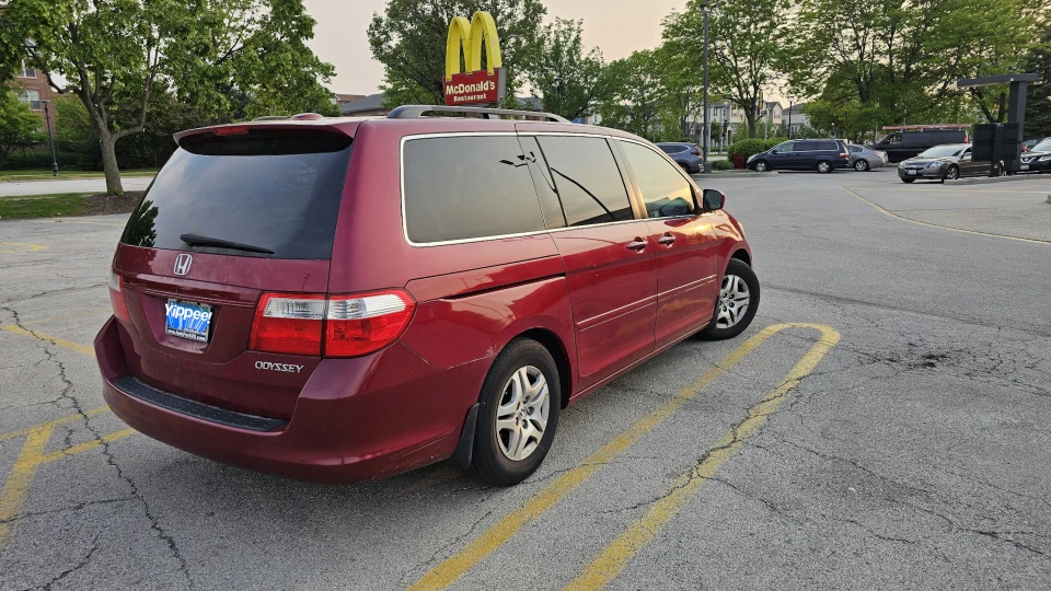 Honda Odyssey Сімейна маршрутка 5