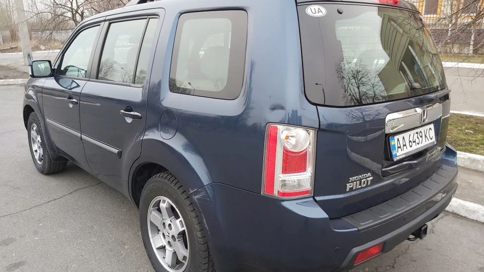 Honda Pilot Сімейний Шатл 5