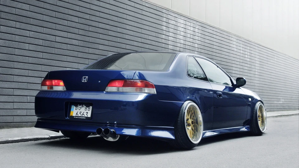 Honda Prelude Blue Pearl 2
