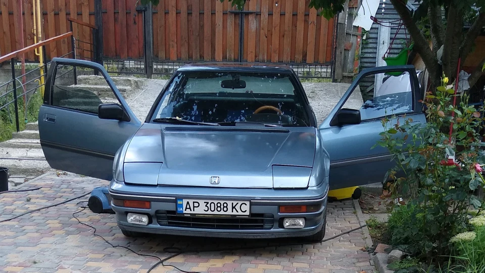 Honda Prelude III Dual-Carb 4