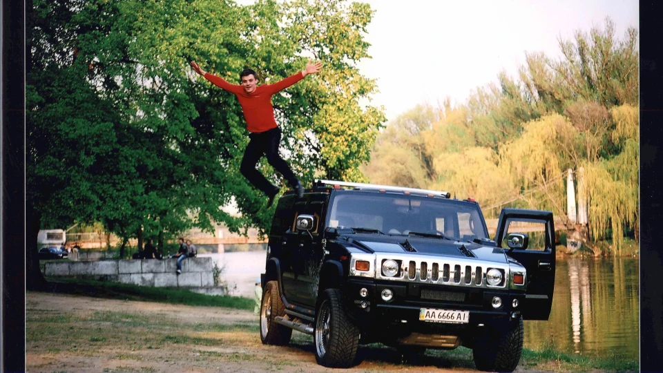 Hummer H2 3