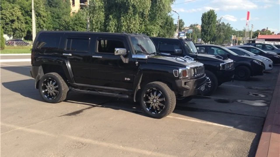 Hummer H3