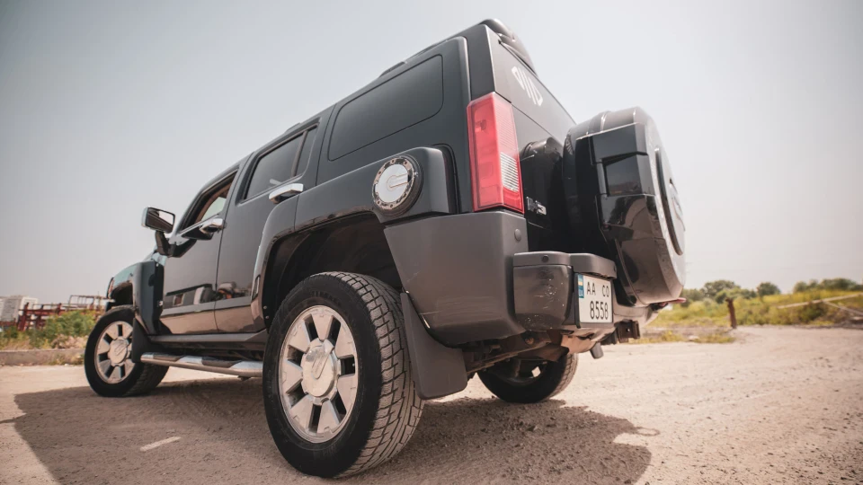 Hummer H3 УАЗ Патріот 2