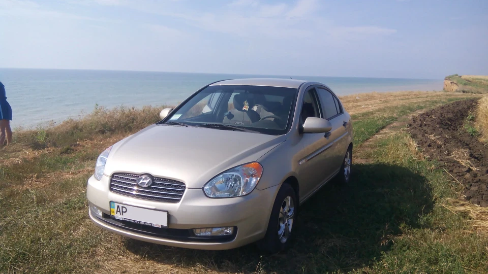 Hyundai Accent 4