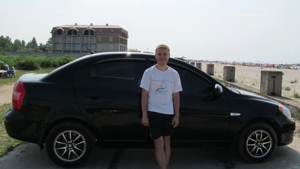 Hyundai Accent 2