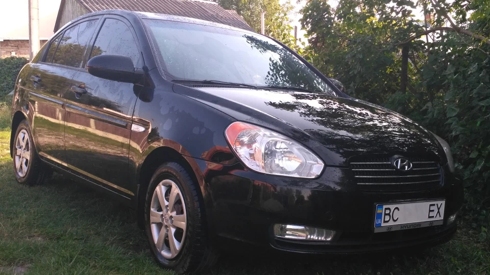 Hyundai Accent 2