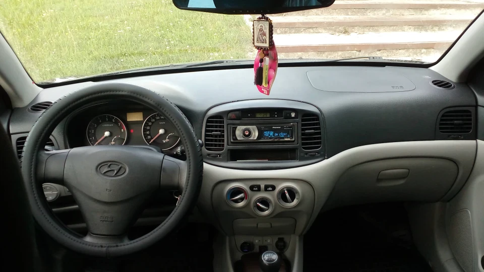 Hyundai Accent 3