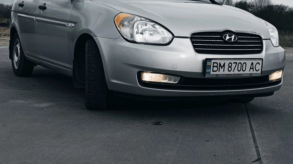 Hyundai Accent 2