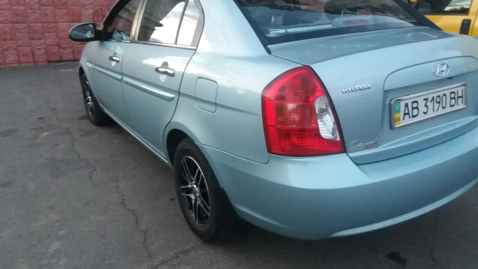 Hyundai Accent 3