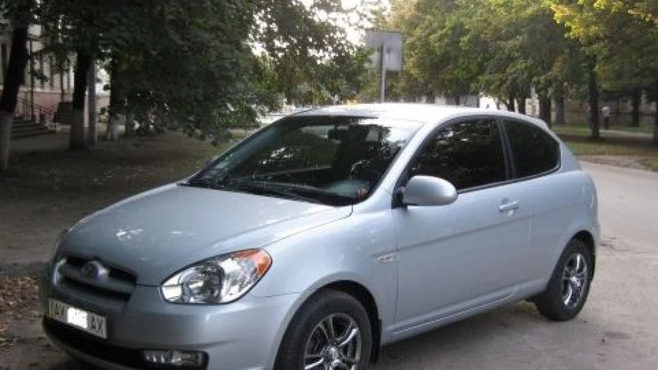 Hyundai Accent 2