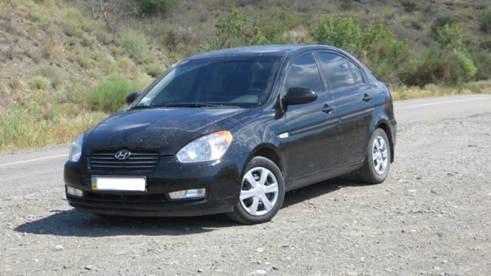 Hyundai Accent 2