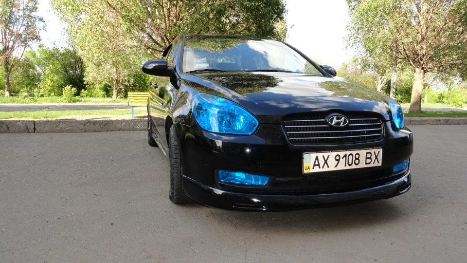Hyundai Accent 5