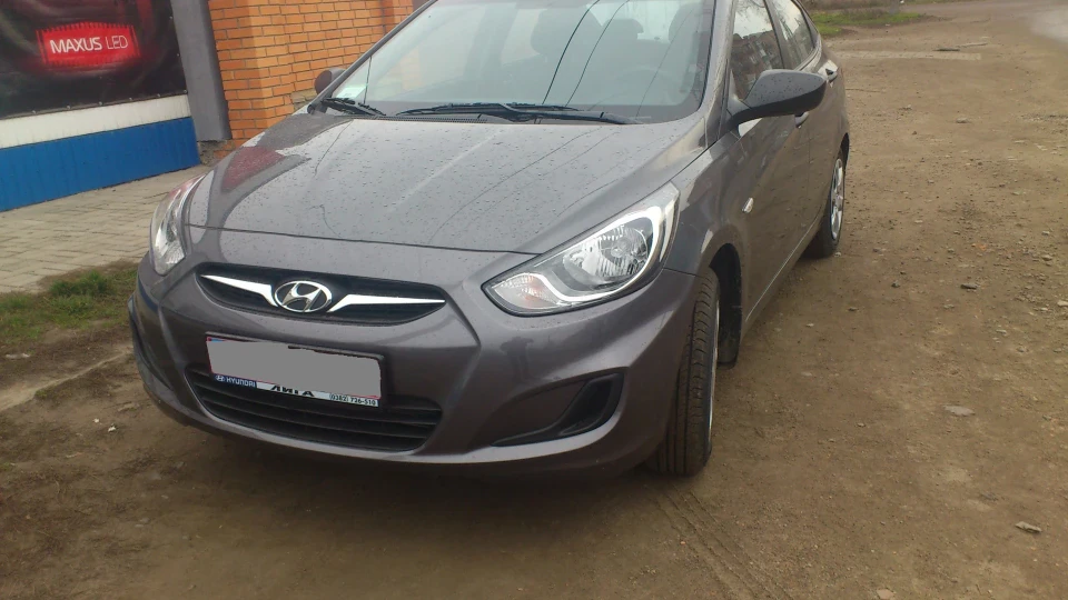 Hyundai Accent 2