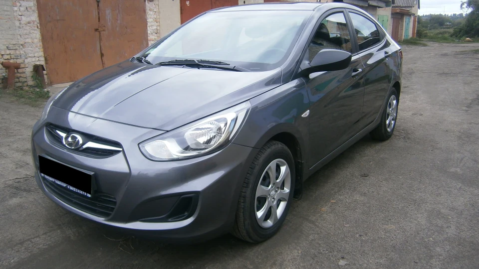 Hyundai Accent 2